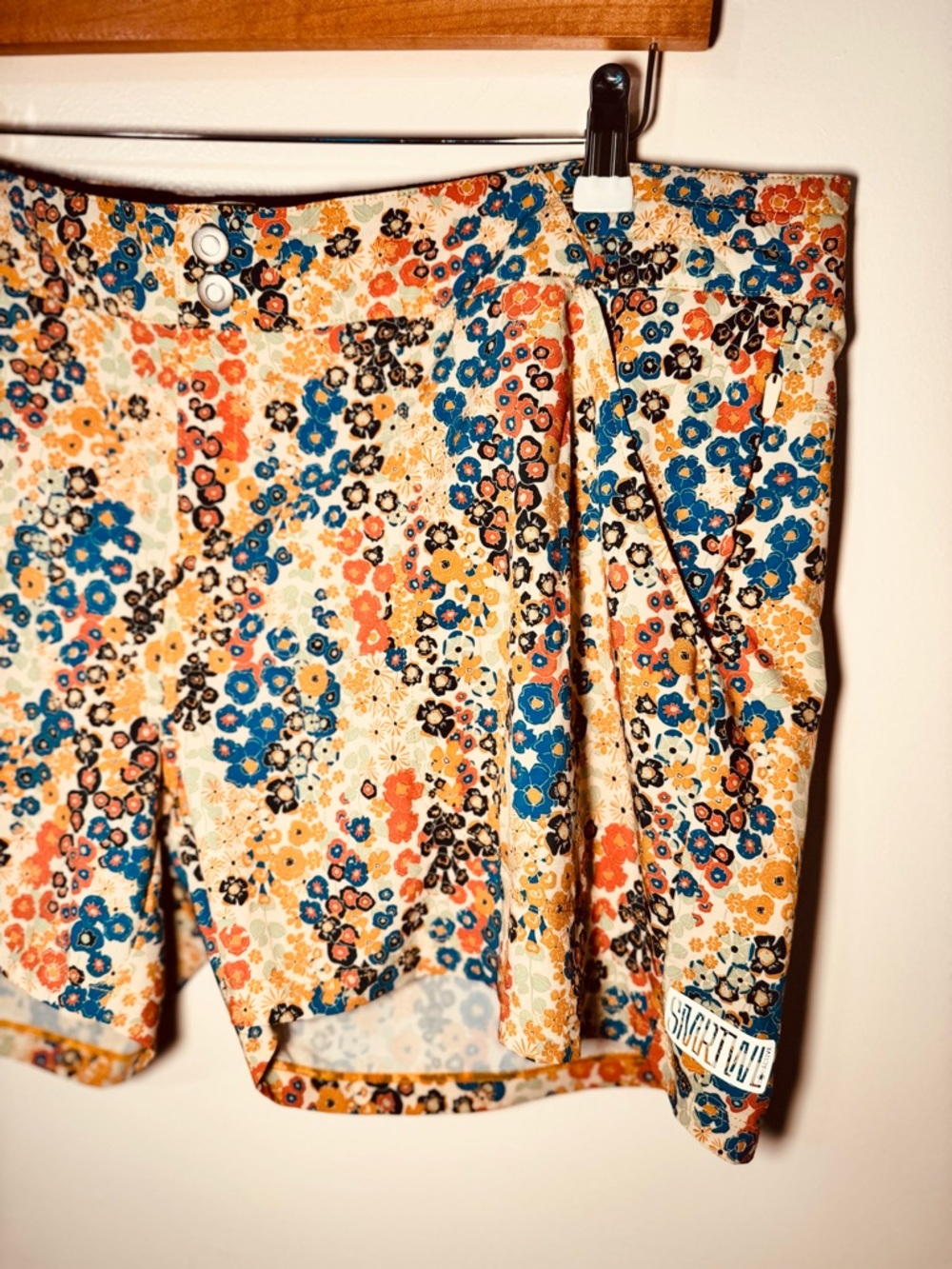 Smartwool Merino Sport Hiking summer Shorts Size XL Vintage Floral Print - Picture 2 of 8